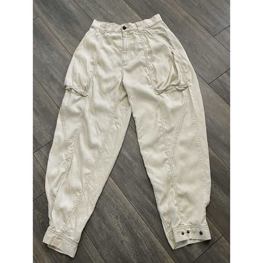Urban Outfitters Khaki Parachute Pants Size 4 Beige Lyocell Travel Workwear Boho